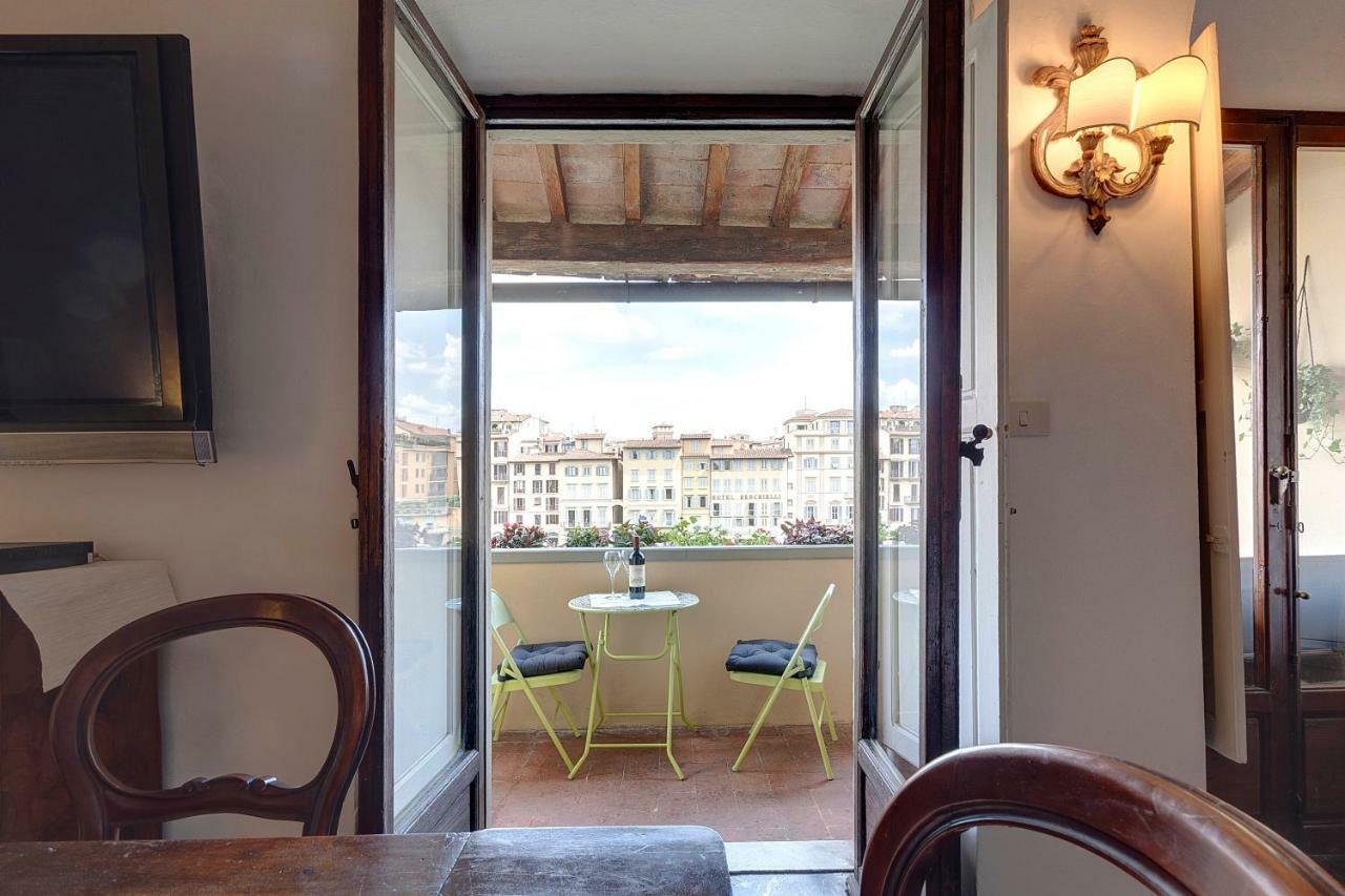 Historical Apartment Spectacular Arno View With Balcony From 12 Th Century. Флоренция Экстерьер фото