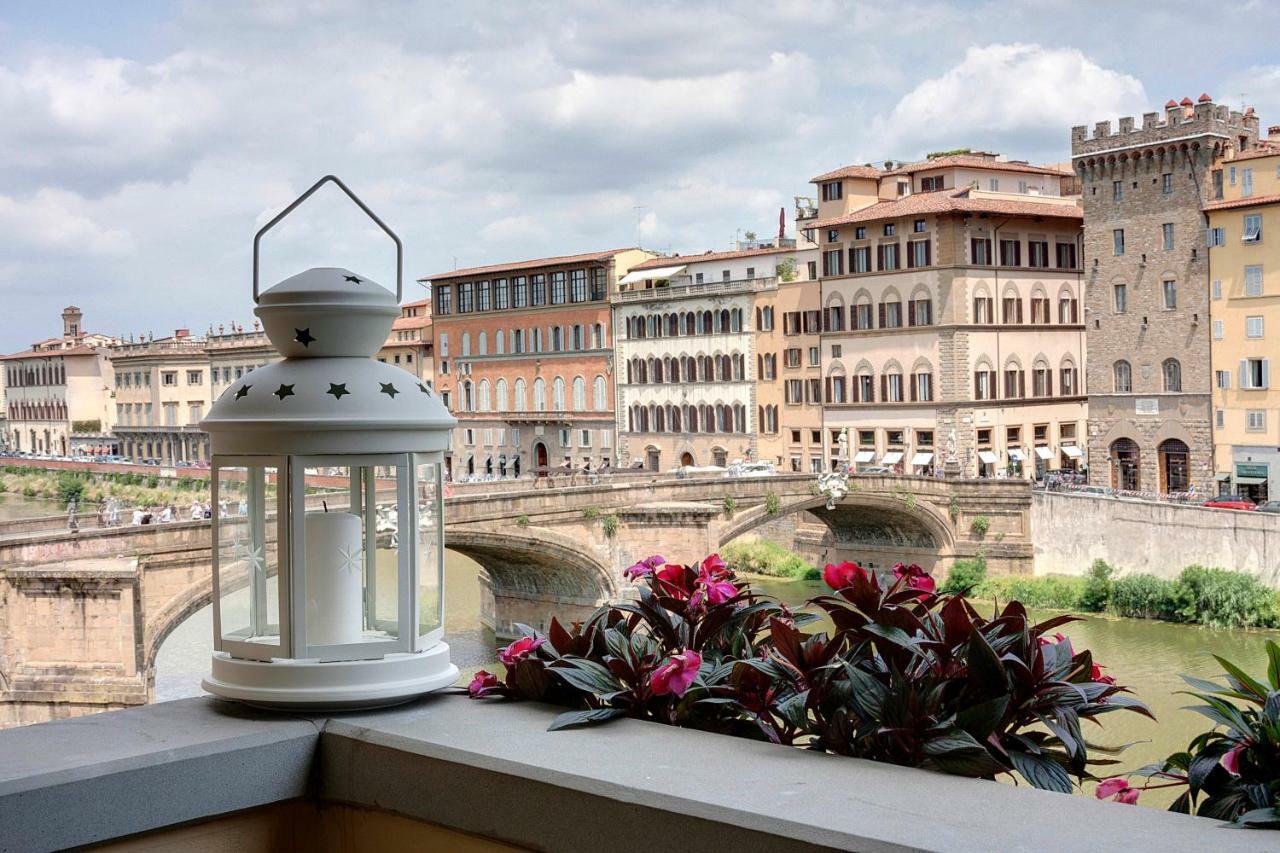 Historical Apartment Spectacular Arno View With Balcony From 12 Th Century. Флоренция Экстерьер фото
